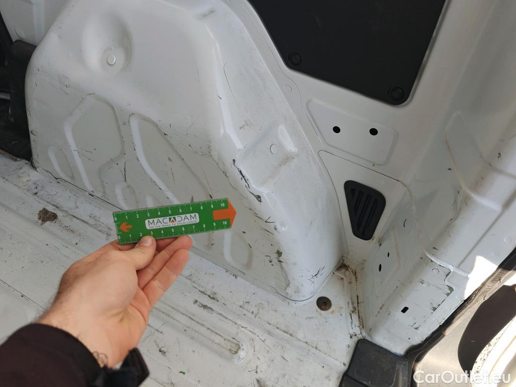  Fiat  Doblo FIAT Doblò Cargo/2015/4P/furgón derivado de turismo Cargo SX 1.6 Mjet 66kW (90CV) #16