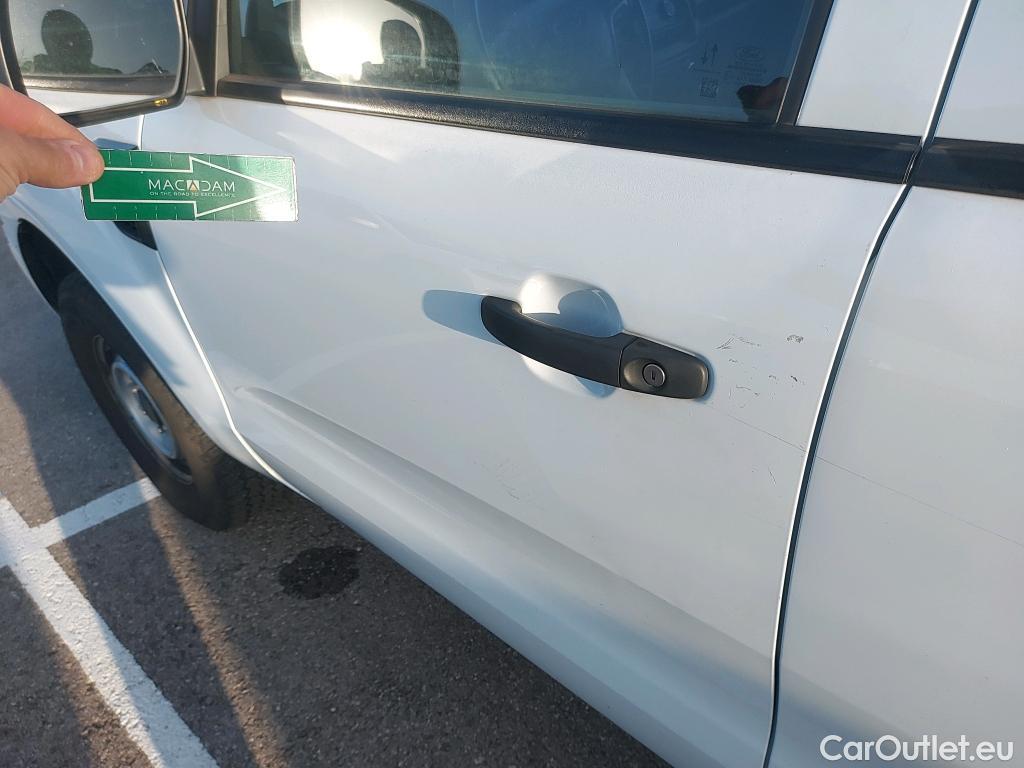  Ford  Ranger FORD  / 2019 / 4P / pickup doble cabina 2.0 Ecoblue 125kW 4x4 Doble Cab. XL S/S #6