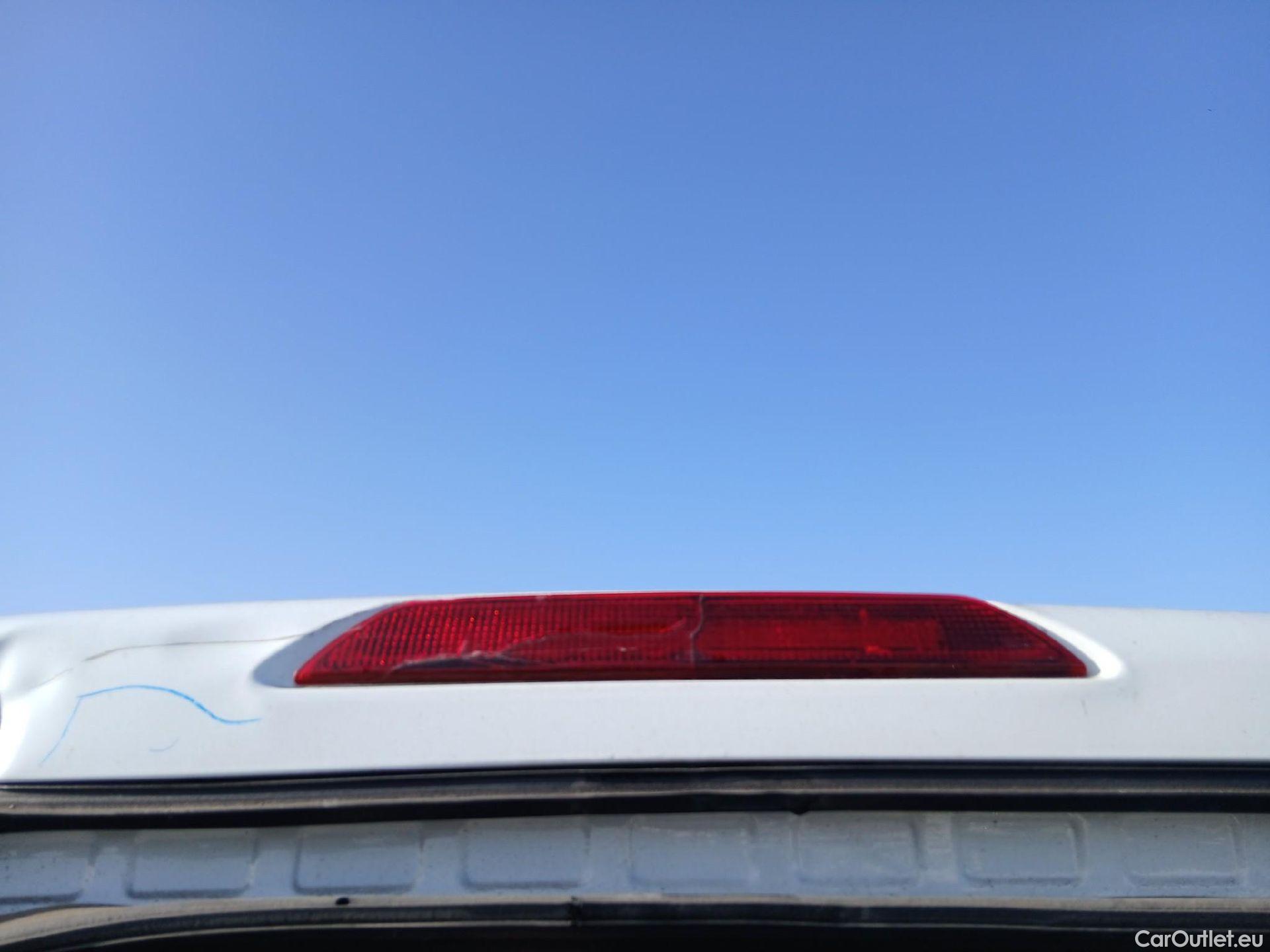  Ford  Transit FORD  / 2013 / 4P / furgón 310 96kW L2H2 Van Trend Delantera #40