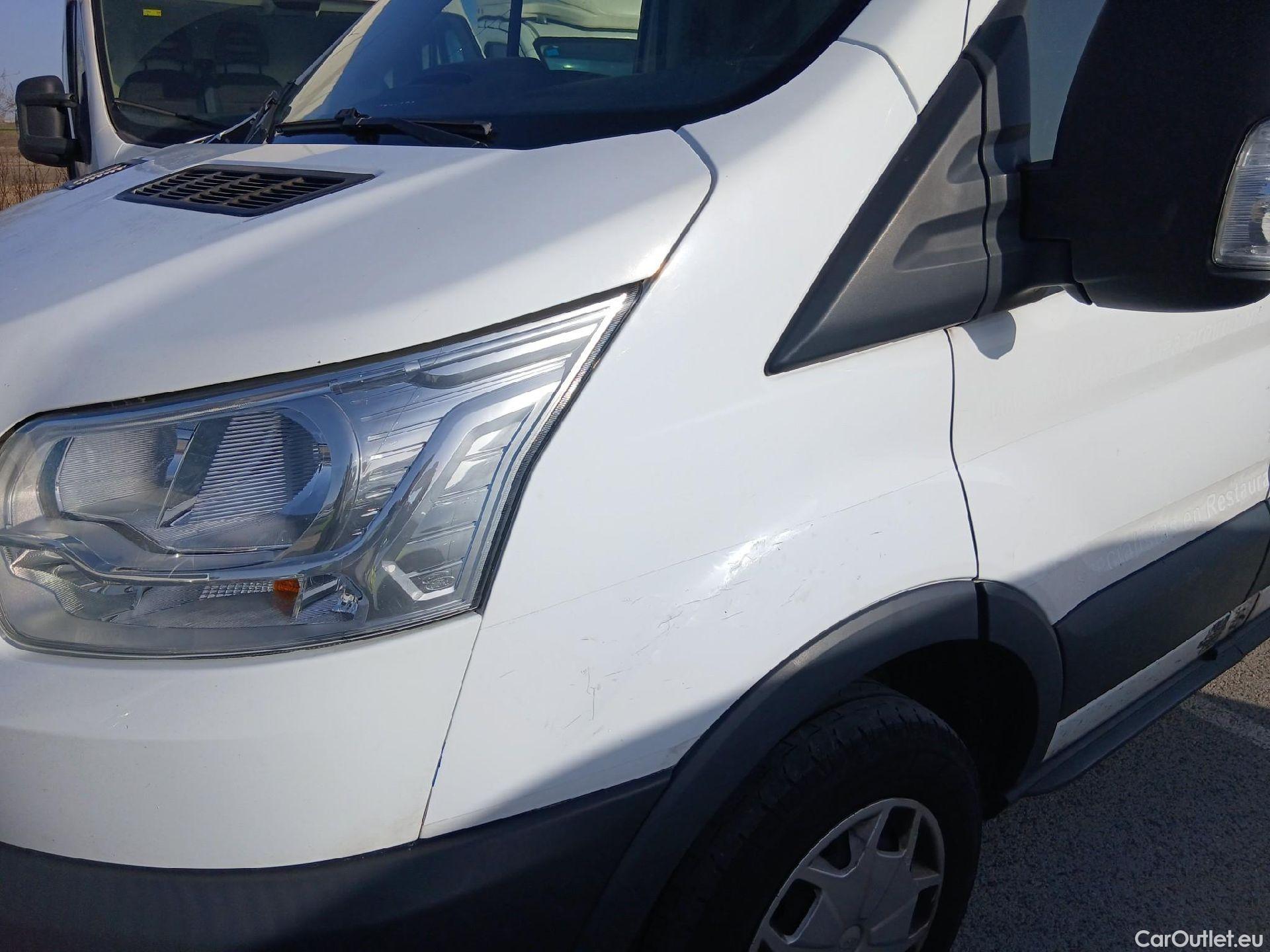  Ford  Transit FORD  / 2013 / 4P / furgón 310 96kW L2H2 Van Trend Delantera #7