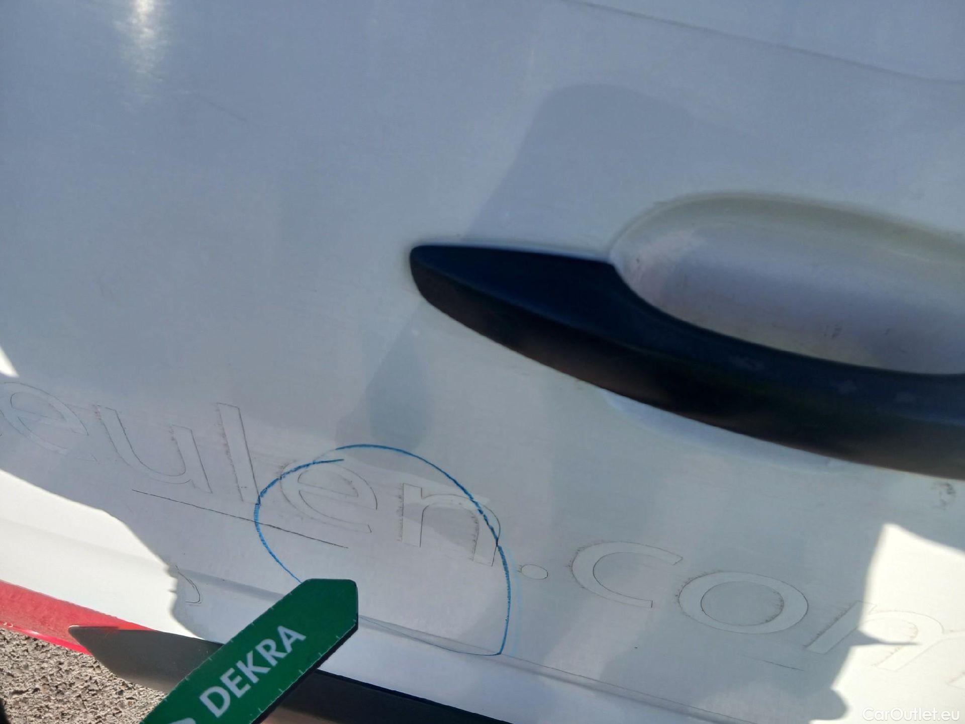  Citroen  Berlingo CITROEN  / 2018 / 3P / furgón derivado de turismo Talla M BlueHDi 100 CONTROL #20