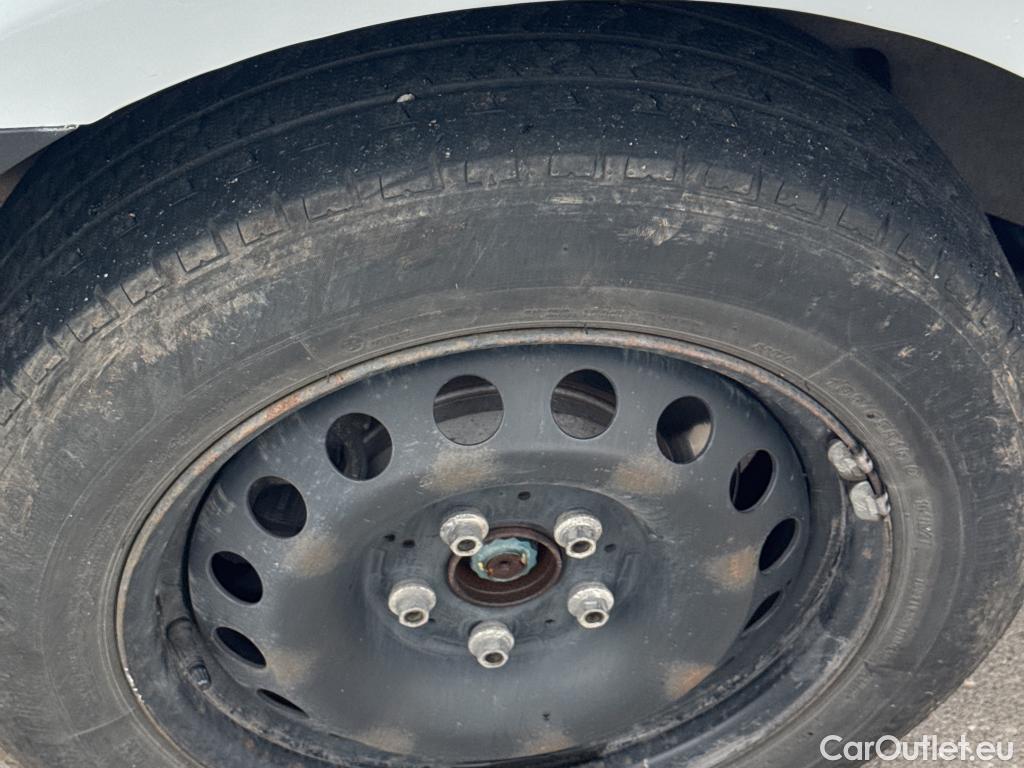  Mercedes  Vito MERCEDES-BENZ  / 2014 / 4P / furgón 114CDI 100kW furgón Pro larga #33