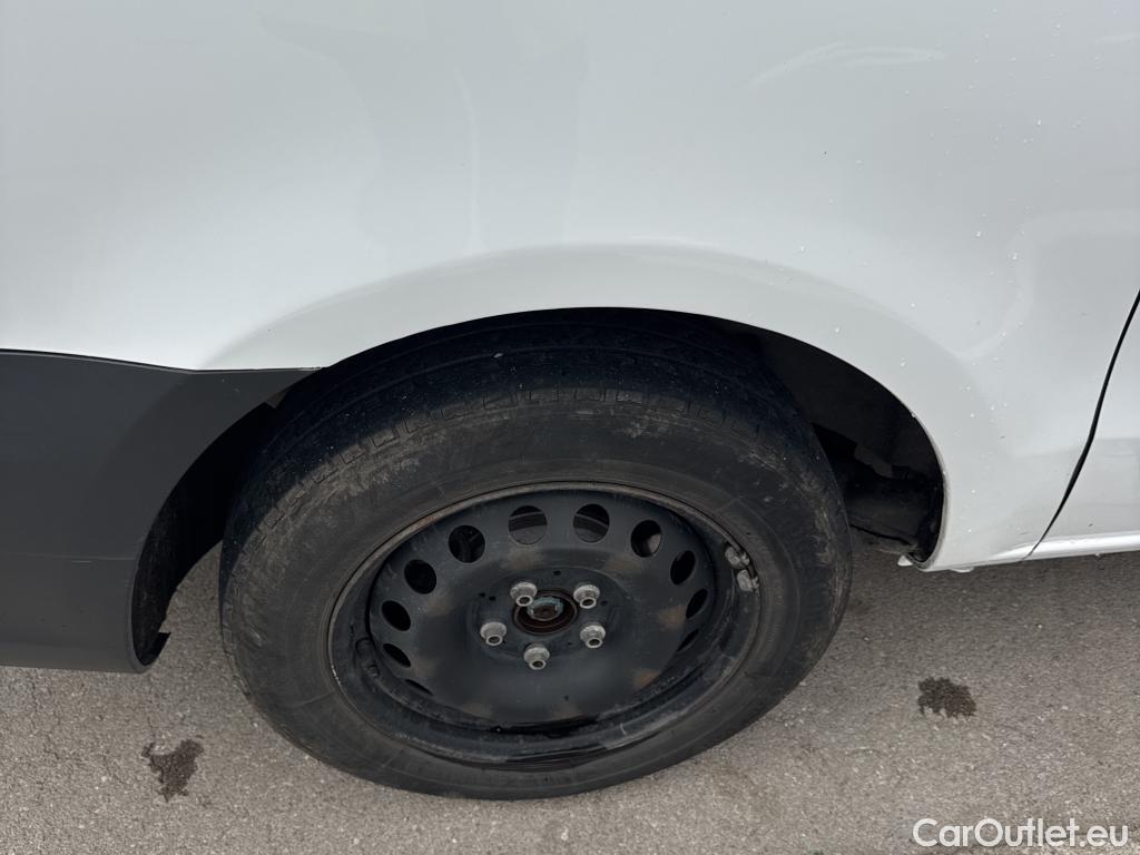  Mercedes  Vito MERCEDES-BENZ  / 2014 / 4P / furgón 114CDI 100kW furgón Pro larga #32