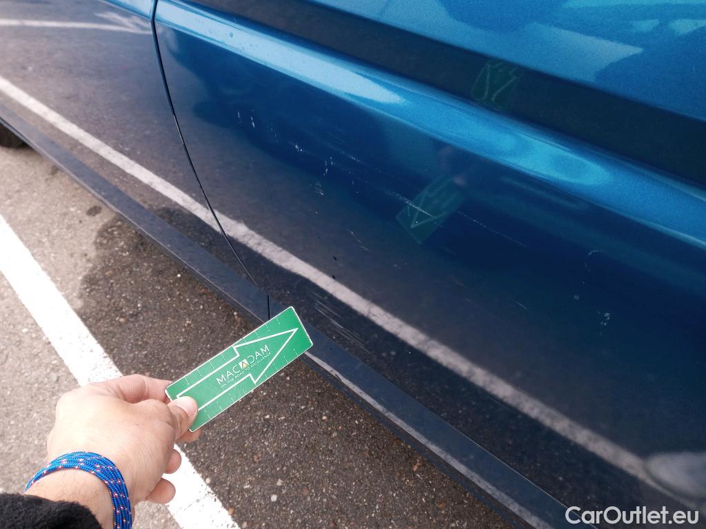  Volkswagen  Touran VOLKSWAGEN  / 2015 / 5P / monovolumen compacto Advance 1.6 TDI 85kW (115CV) DSG #7