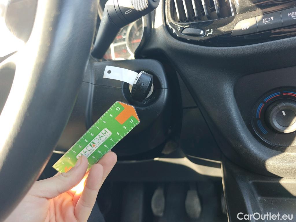  Fiat  Doblo FIAT Doblò Cargo/2015/4P/furgón derivado de turismo Cargo SX 1.6 Mjet 66kW (90CV) #1