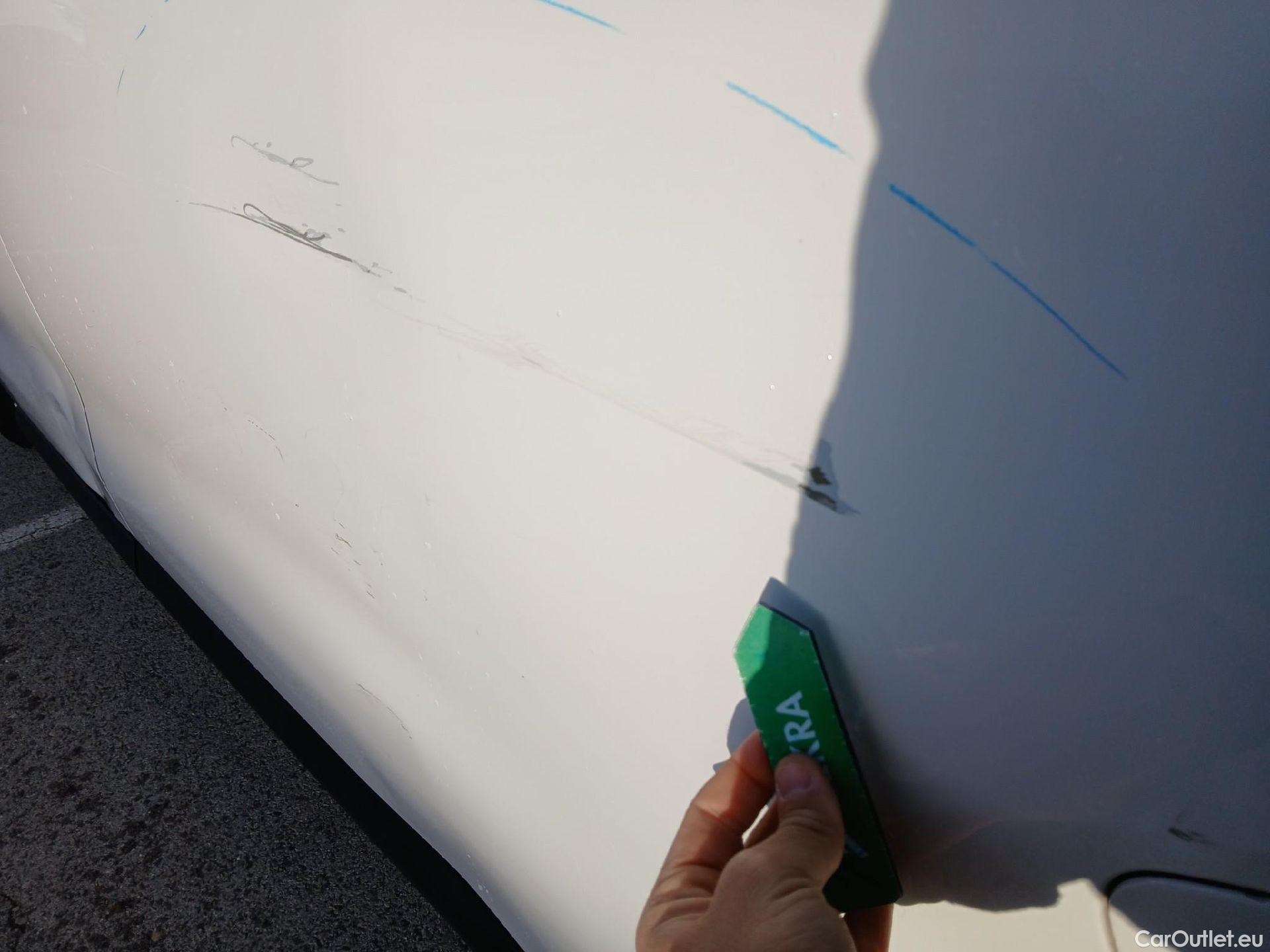  Opel  Vivaro OPEL  / 2019 / 4P / furgón  1.5 Diésel 74kW(100CV)M Std Exp #29