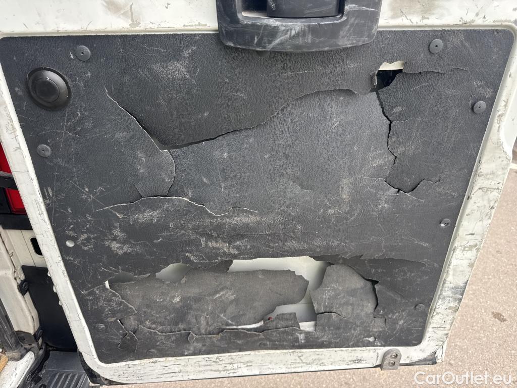  Peugeot  Boxer PEUGEOT  / 2014 / 4P / furgón Pack 335 L3 H2 BHDI 103kW (140CV) S&S #39