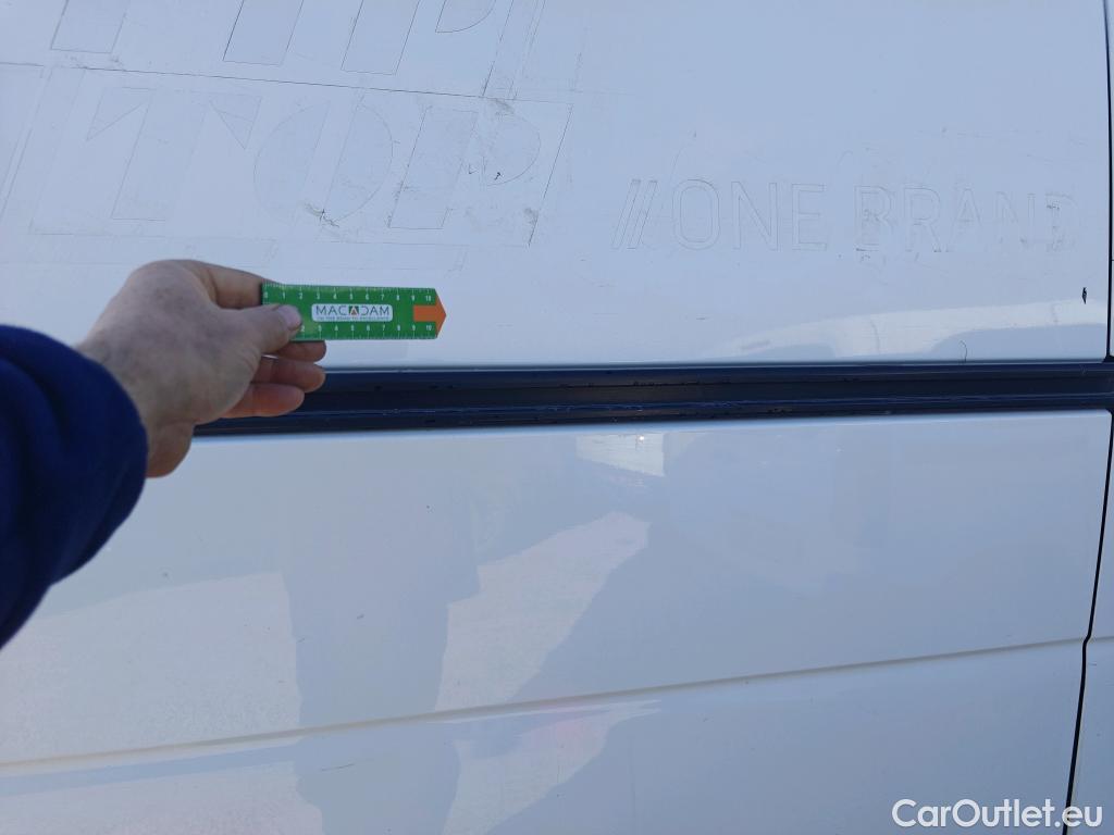  Opel  Movano OPEL  / 2019 / 4P / furgón 2.3 CDTI 99kW (135CV) L2 H2 F 3.5t #47