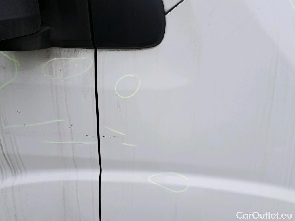  Peugeot  Boxer PEUGEOT  / 2014 / 4P / combi Combi 5/9 Pl 330 L1H1 BlueHDi 88KW (120) #56