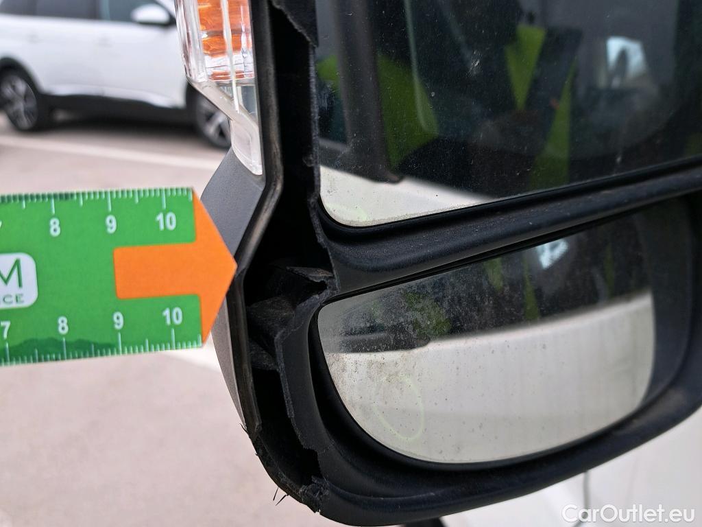  Peugeot  Boxer PEUGEOT  / 2014 / 4P / combi Combi 5/9 Pl 330 L1H1 BlueHDi 88KW (120) #12