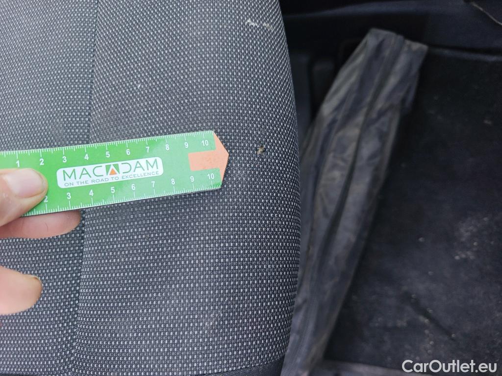  Peugeot  Partner PEUGEOT  / 2018 / 3P / furgón derivado de turismo Pro Standard 600kg BlueHDi 73kW (AC) #47