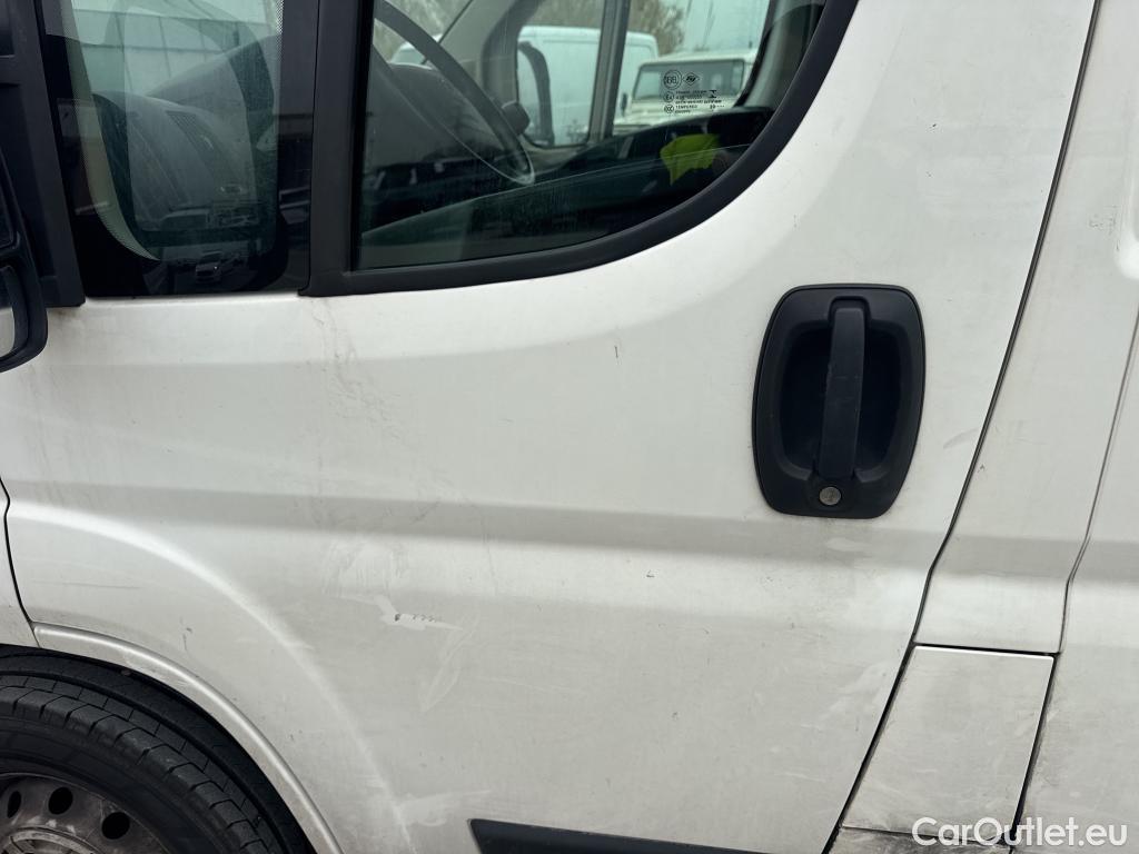  Peugeot  Boxer PEUGEOT  / 2014 / 4P / furgón Pack 335 L3 H2 BHDI 103kW (140CV) S&S #43