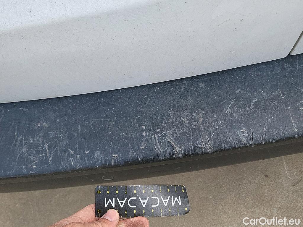  Opel  Vivaro OPEL  / 2019 / 4P / furgón 1.5 D 88kW (120CV) M Std Express M.P. DC #36