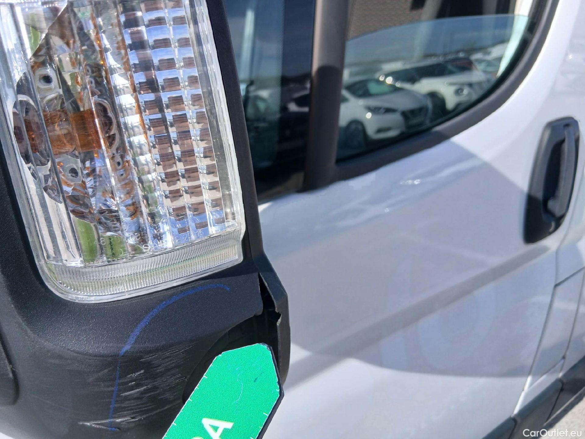  Opel  Movano OPEL  / 2021 / 4P / furgón Furgón Base L1H1 3.5T 2.2 BlueHDi 88kW #14