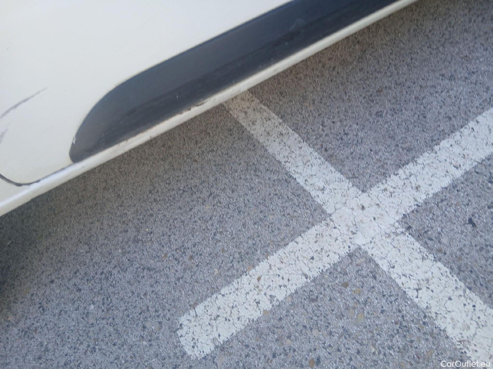  Peugeot  Expert PEUGEOT  / 2016 / 4P / furgón Furgón Pro 2.0 BlueHDi 120 S&S Standard (CX) #39