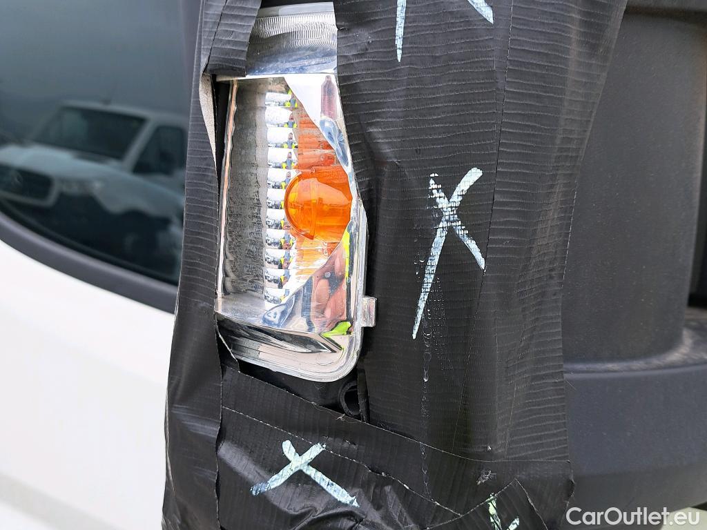  Peugeot  Boxer PEUGEOT  / 2014 / 4P / combi Combi 5/9 Pl 330 L1H1 BlueHDi 88KW (120) #2