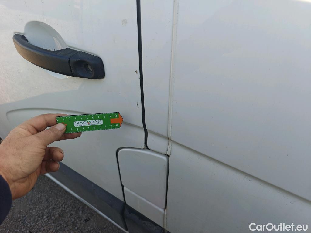  Opel  Movano OPEL  / 2019 / 4P / furgón 2.3 CDTI 99kW (135CV) L2 H2 F 3.5t #50