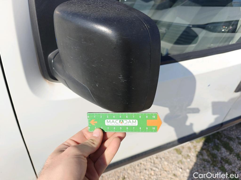  Peugeot  Bipper PEUGEOT  VU 4p 1G furgón derivado de 1.3 HDi 80cv #73