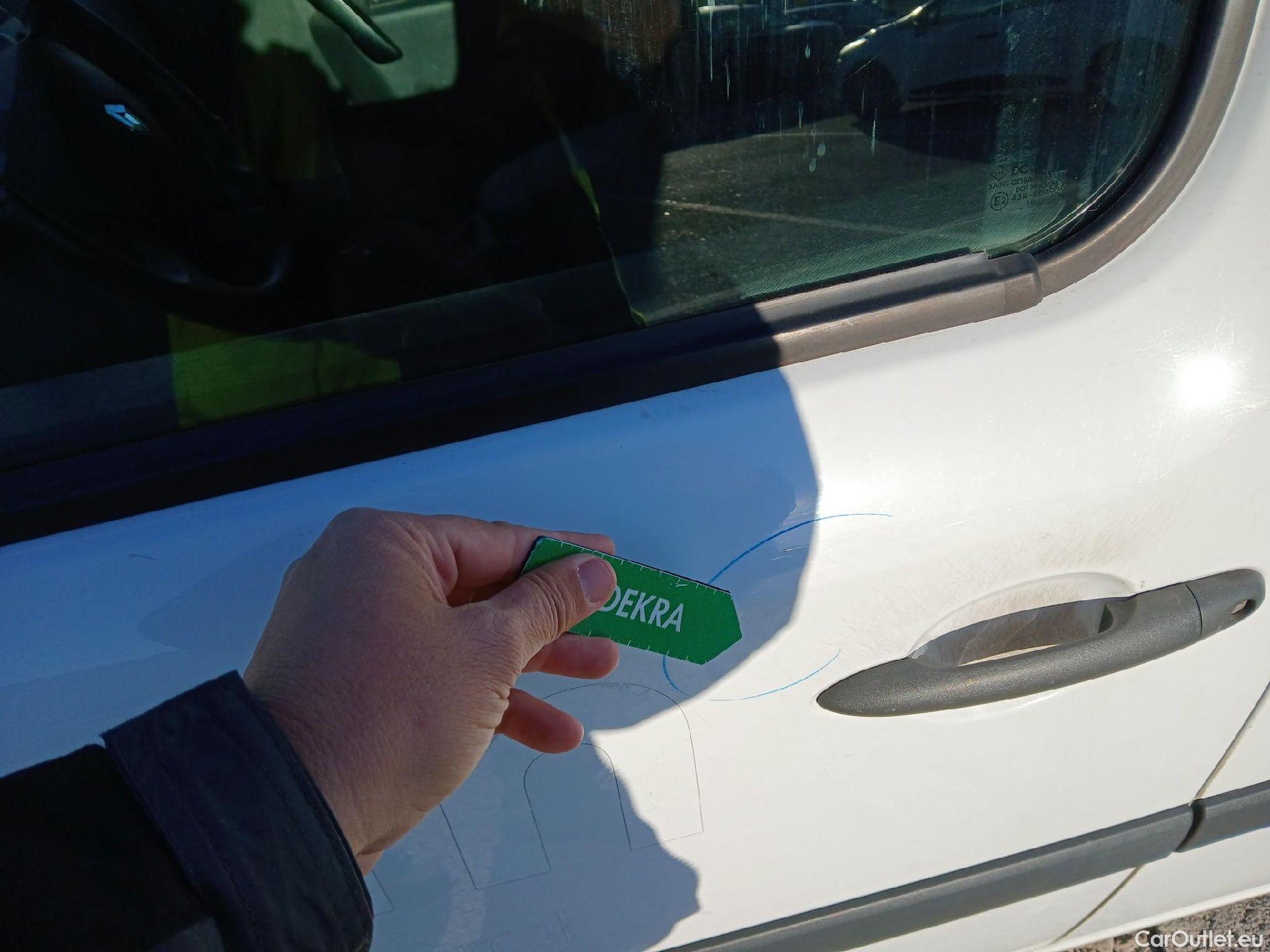  Renault  Kangoo RENAULT  Furgón/2013/3P/furgón derivado de turismo Profesional dCi 66 kW (90 CV) #13