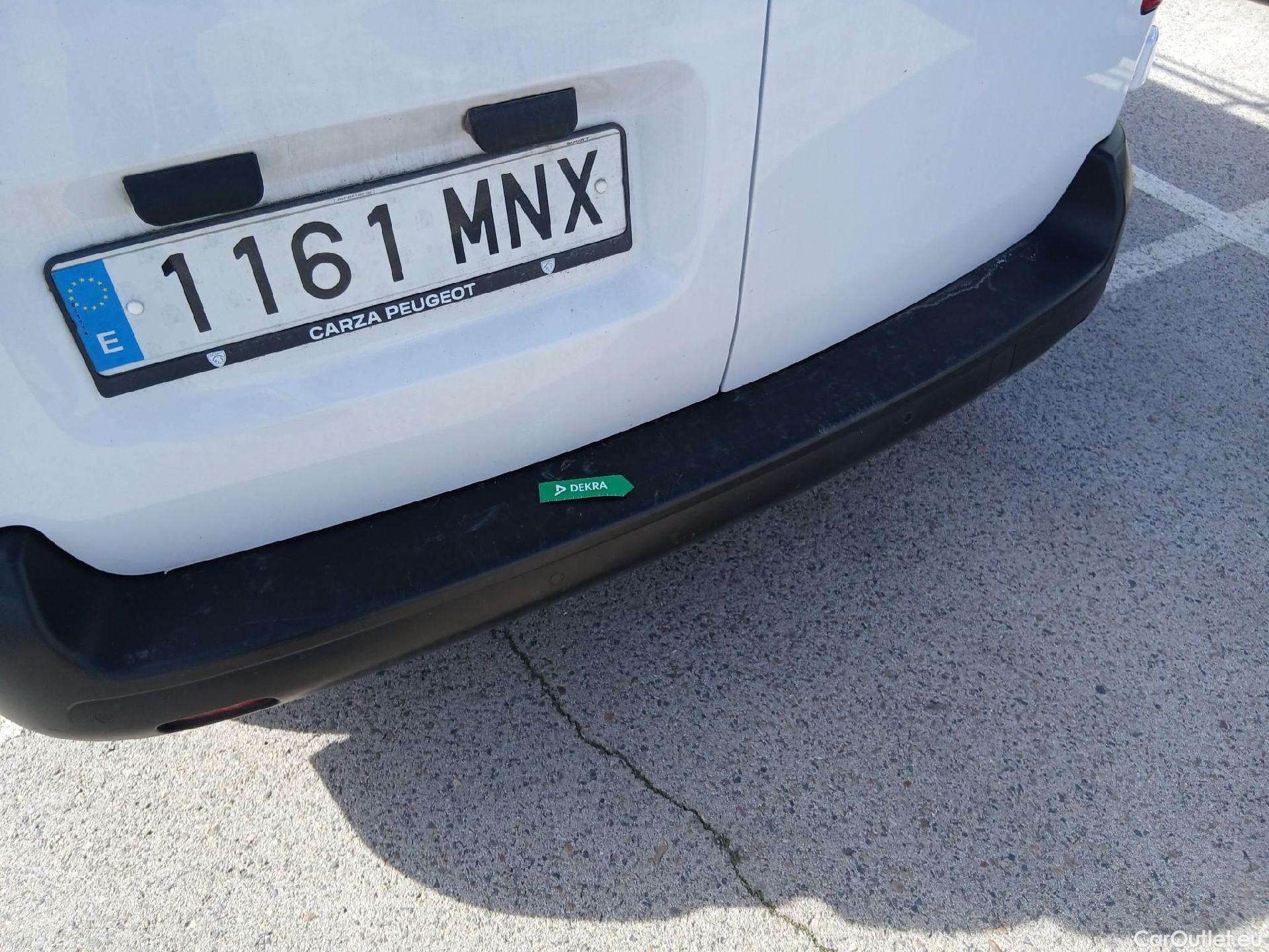  Peugeot  Expert  Furgón Pro Doble Cab Repliable Standard 1.5 HDI 120CV MT6 E6d #13