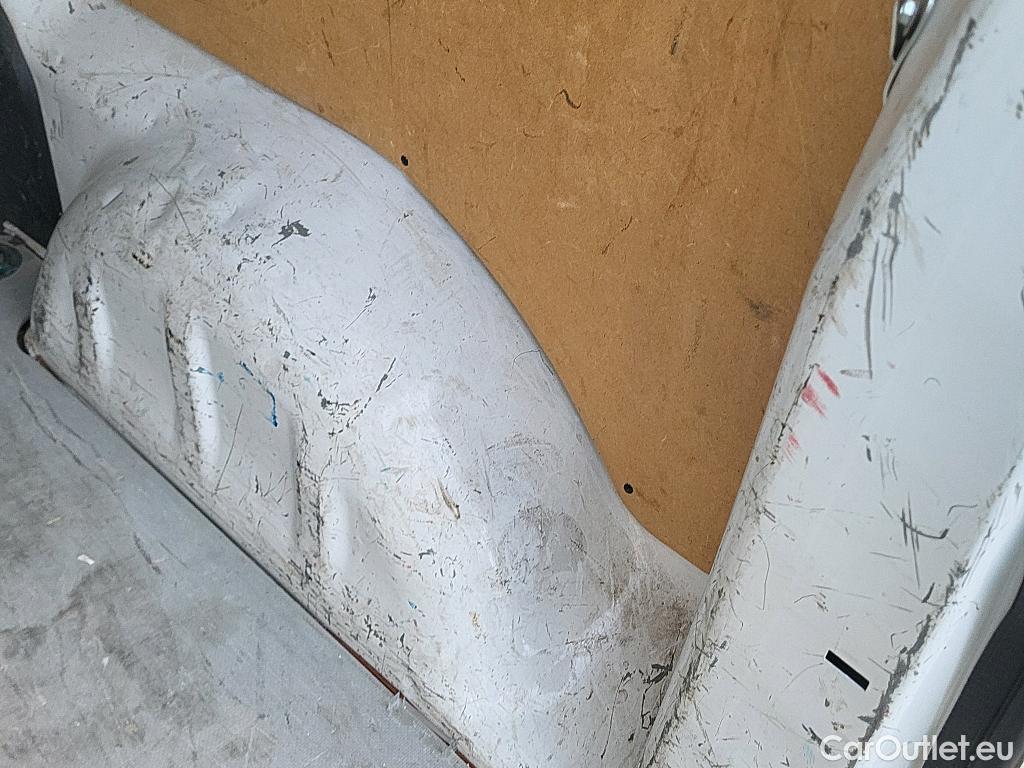  Opel  Vivaro OPEL  / 2019 / 4P / furgón 1.5 D 88kW (120CV) M Std Express M.P. DC #10