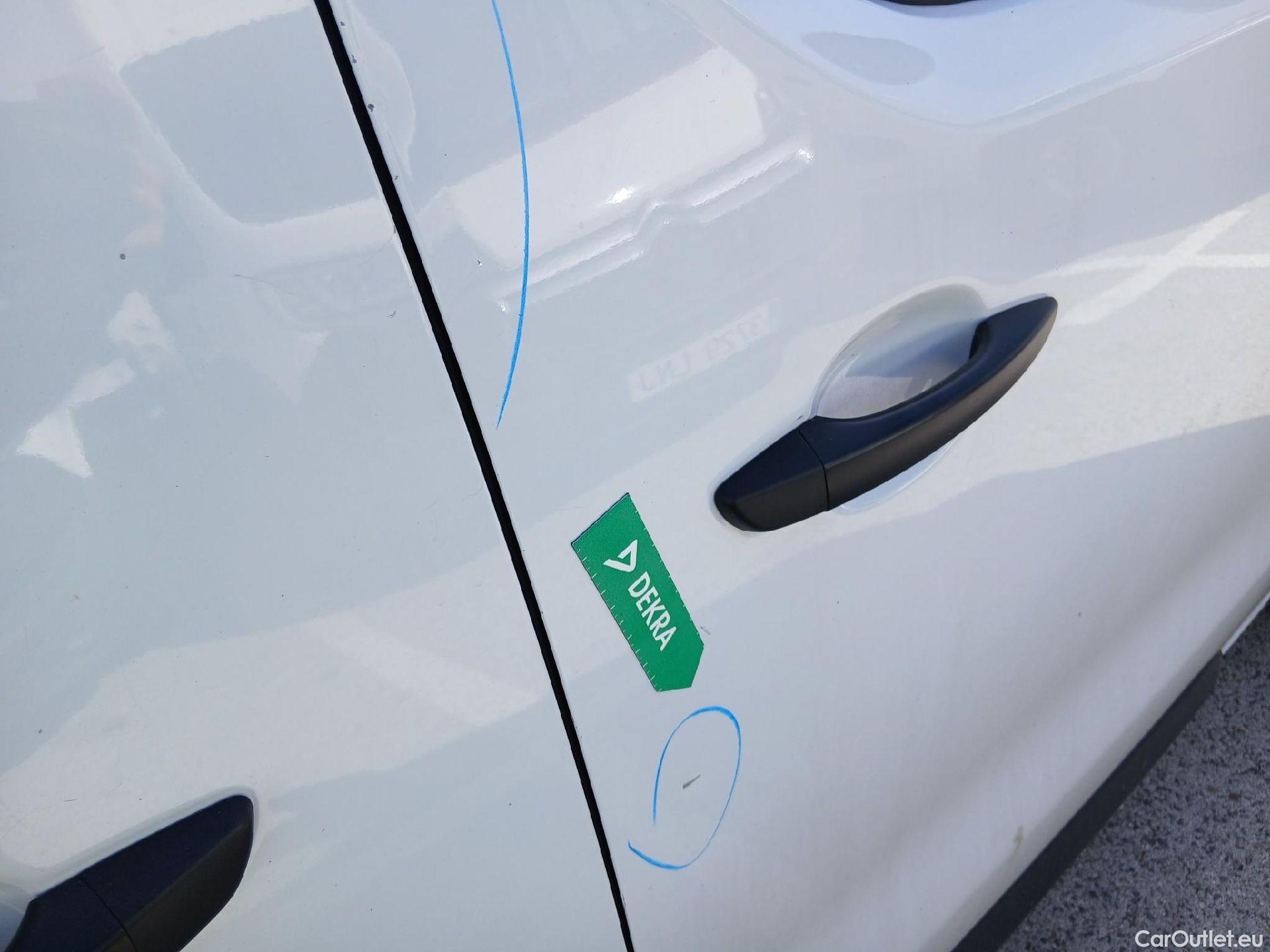  Peugeot  Expert  Furgón Pro Doble Cab Repliable Standard 1.5 HDI 120CV MT6 E6d #24