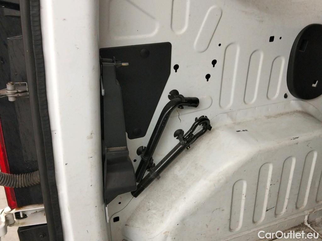  Renault  EXPRESS RENAULT  / 2021 / 4P / furgón derivado de turismo Confort 1.5 Blue dCi 70 kW (95 cv) #16