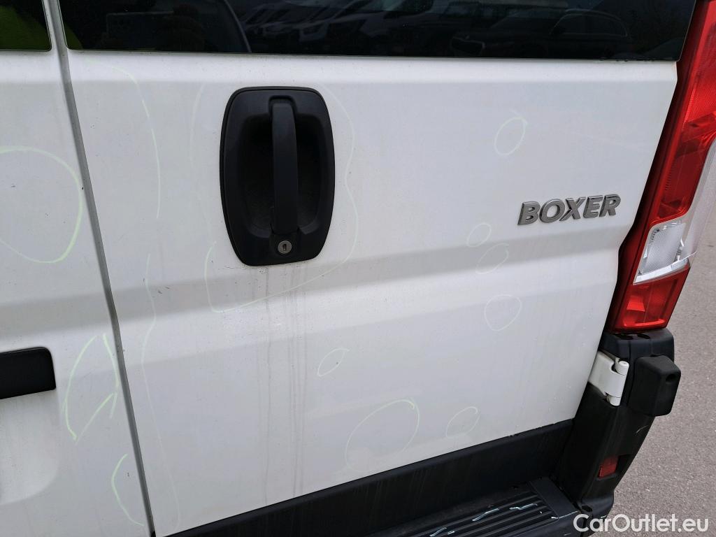  Peugeot  Boxer PEUGEOT  / 2014 / 4P / combi Combi 5/9 Pl 330 L1H1 BlueHDi 88KW (120) #25