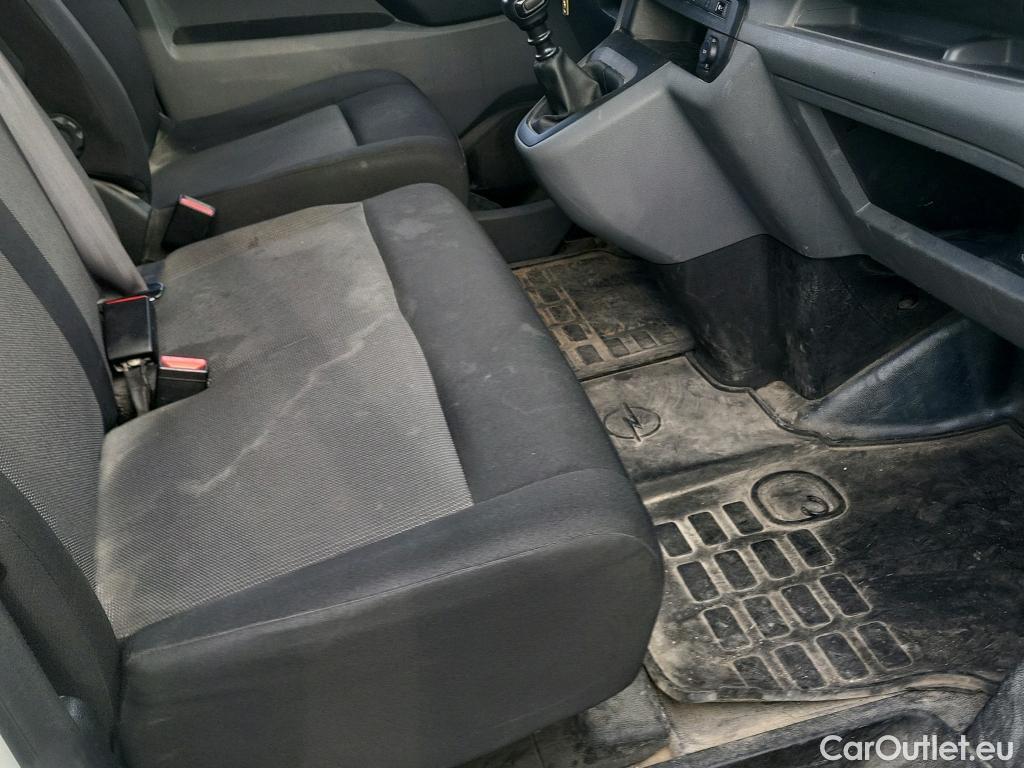  Opel  Vivaro OPEL  / 2019 / 4P / furgón 1.5 D 88kW (120CV) M Std Express M.P. DC #47