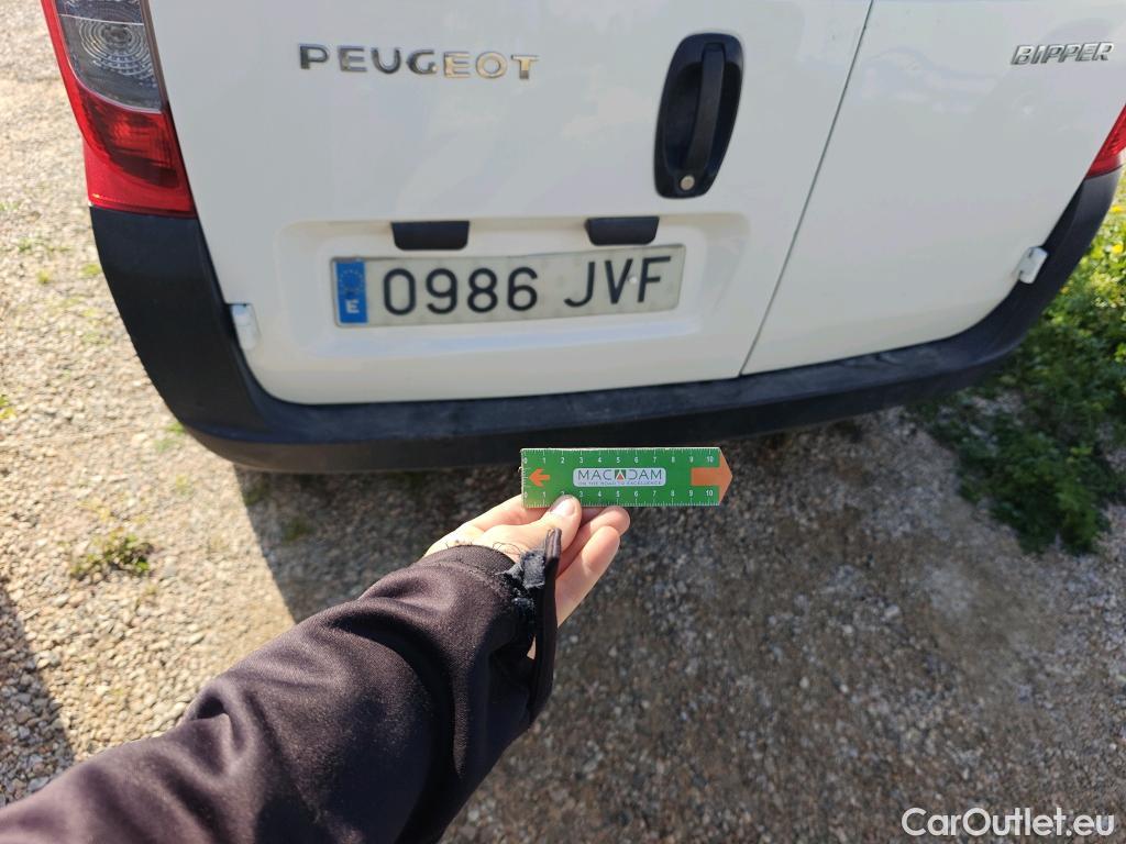  Peugeot  Bipper PEUGEOT  VU 4p 1G furgón derivado de 1.3 HDi 80cv #52