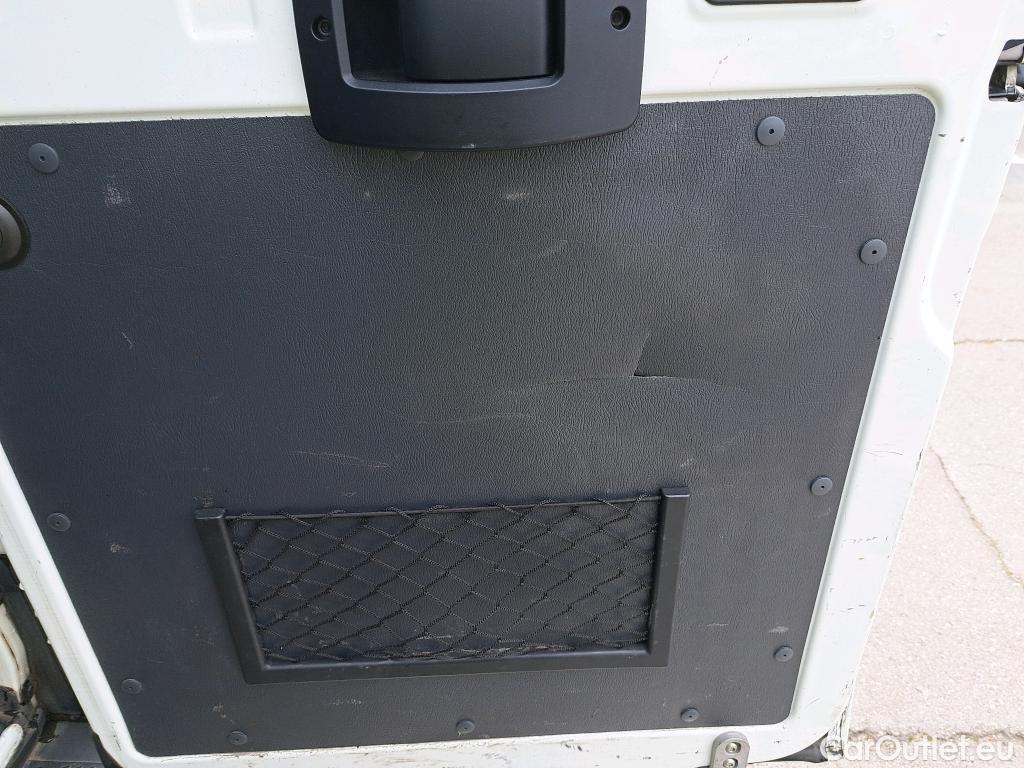  Peugeot  Boxer PEUGEOT  / 2014 / 4P / combi Combi 5/9 Pl 330 L1H1 BlueHDi 88KW (120) #5