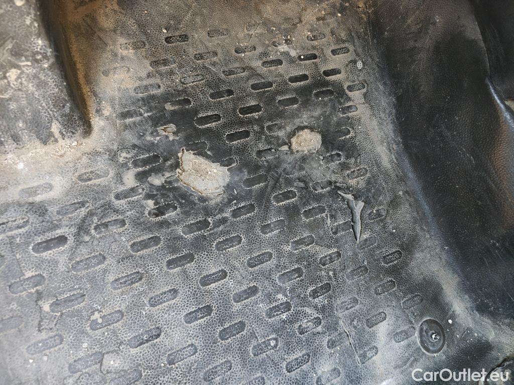  Peugeot  Bipper PEUGEOT  VU 4p 1G furgón derivado de 1.3 HDi 80cv #4