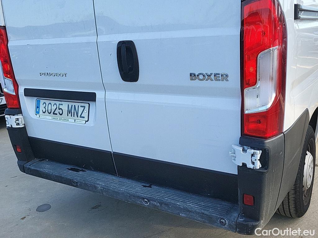  Peugeot  Boxer PEUGEOT  / 2014 / 4P / furgón 333 L2 H2 BHDI 88kW (120CV) S&S 6 V. M #23