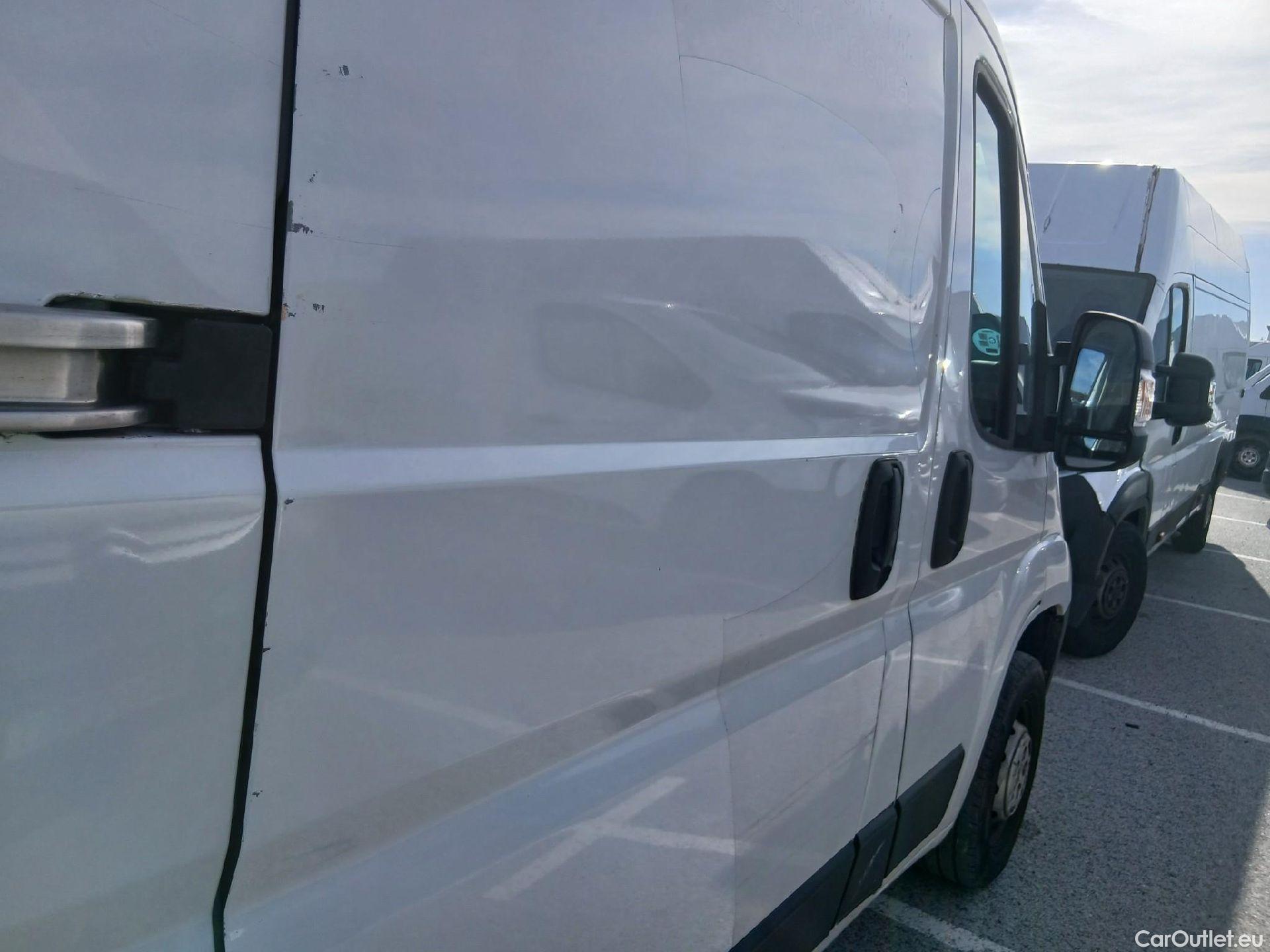  Opel  Movano OPEL  / 2021 / 4P / furgón Furgón Base L1H1 3.5T 2.2 BlueHDi 88kW #33