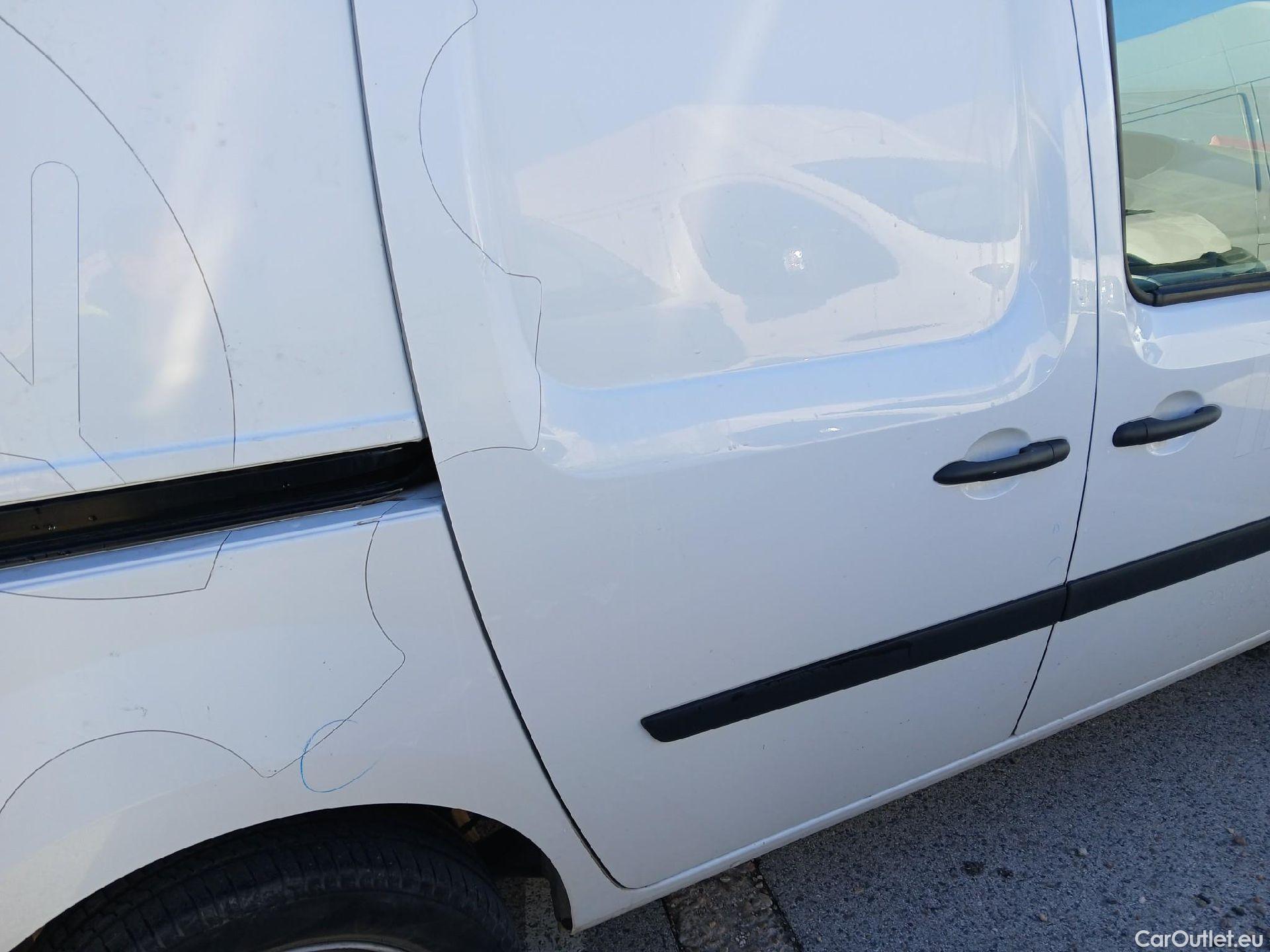  Renault  Kangoo RENAULT  Furgón/2013/3P/furgón derivado de turismo Profesional dCi 66 kW (90 CV) #23