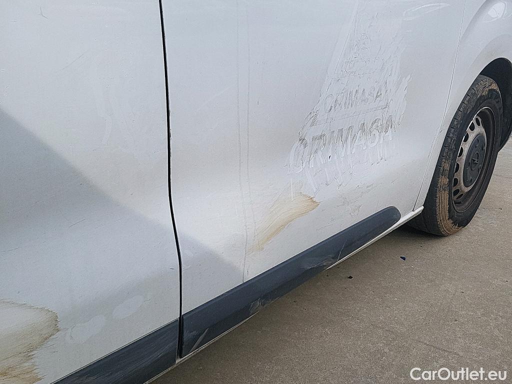  Opel  Vivaro OPEL  / 2019 / 4P / furgón 1.5 D 88kW (120CV) M Std Express M.P. DC #21