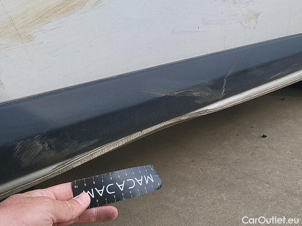  Opel  Vivaro OPEL  / 2019 / 4P / furgón 1.5 D 88kW (120CV) M Std Express M.P. DC #22