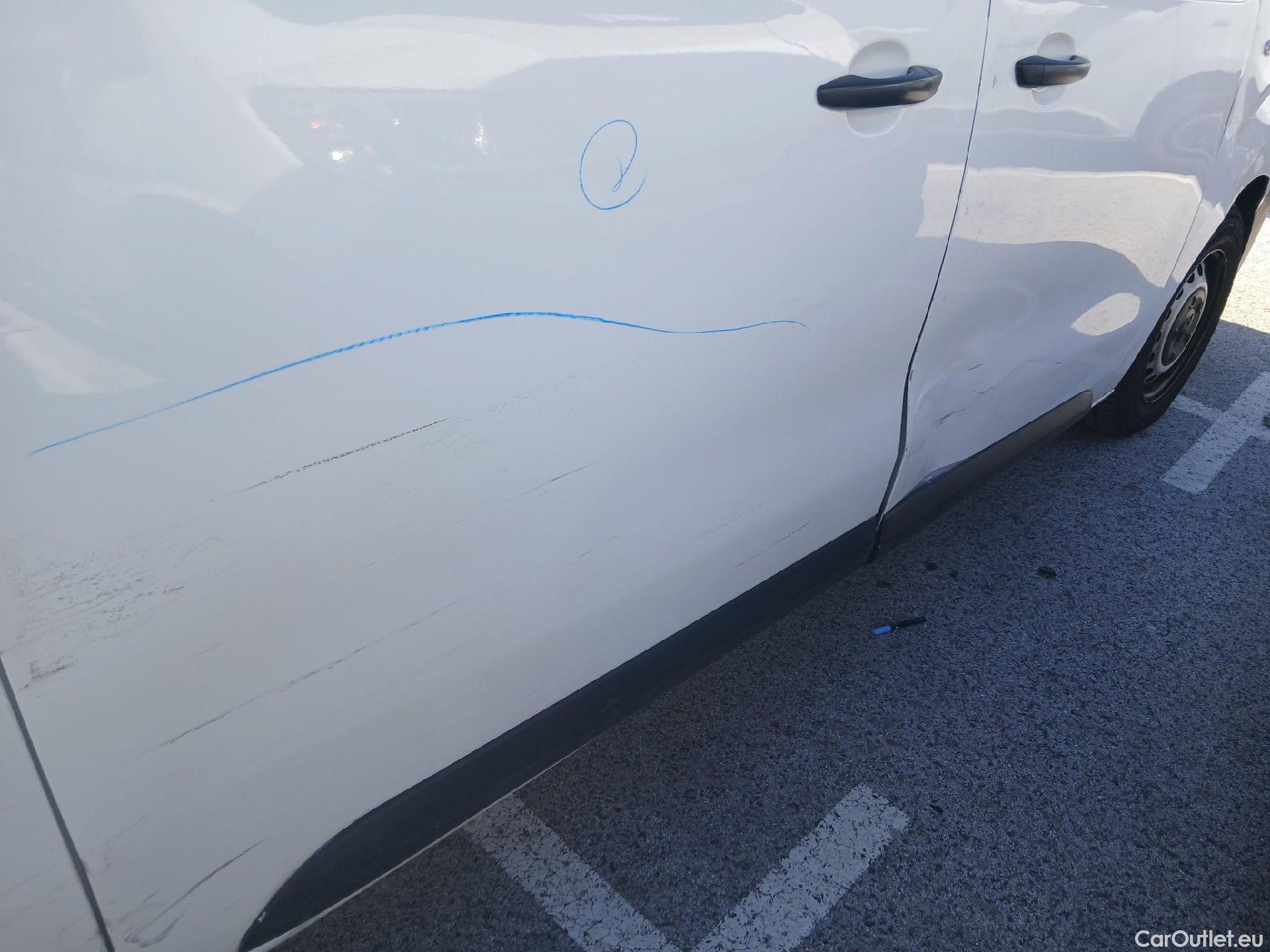  Peugeot  Expert PEUGEOT  / 2016 / 4P / furgón Furgón Pro 2.0 BlueHDi 120 S&S Standard (CX) #36