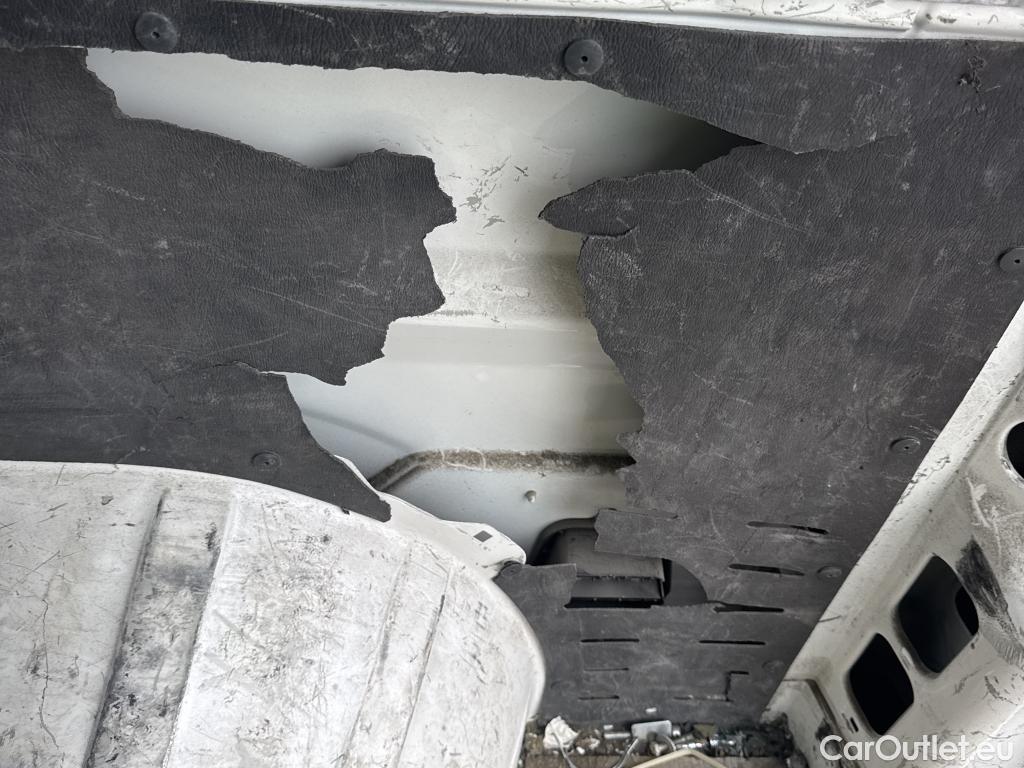  Peugeot  Boxer PEUGEOT  / 2014 / 4P / furgón Pack 335 L3 H2 BHDI 103kW (140CV) S&S #47