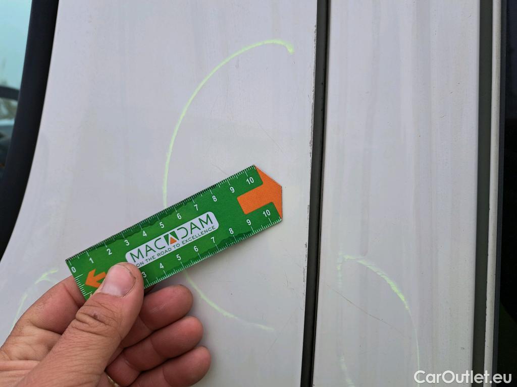  Peugeot  Boxer PEUGEOT  / 2014 / 4P / combi Combi 5/9 Pl 330 L1H1 BlueHDi 88KW (120) #31