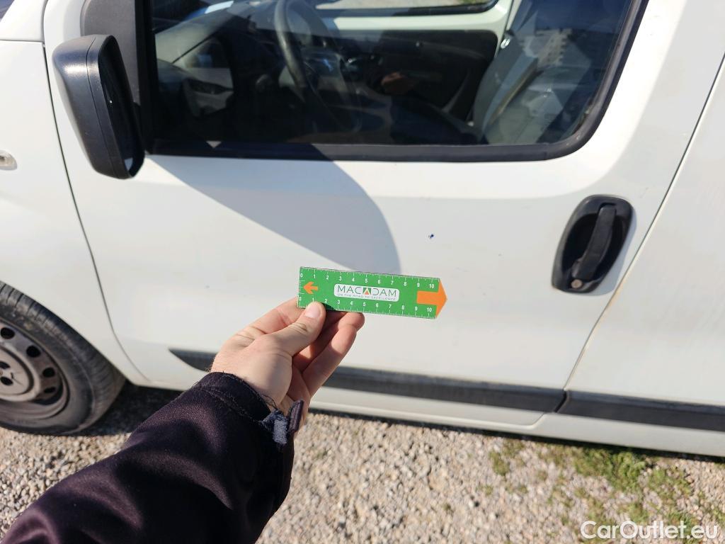  Peugeot  Bipper PEUGEOT  VU 4p 1G furgón derivado de 1.3 HDi 80cv #35