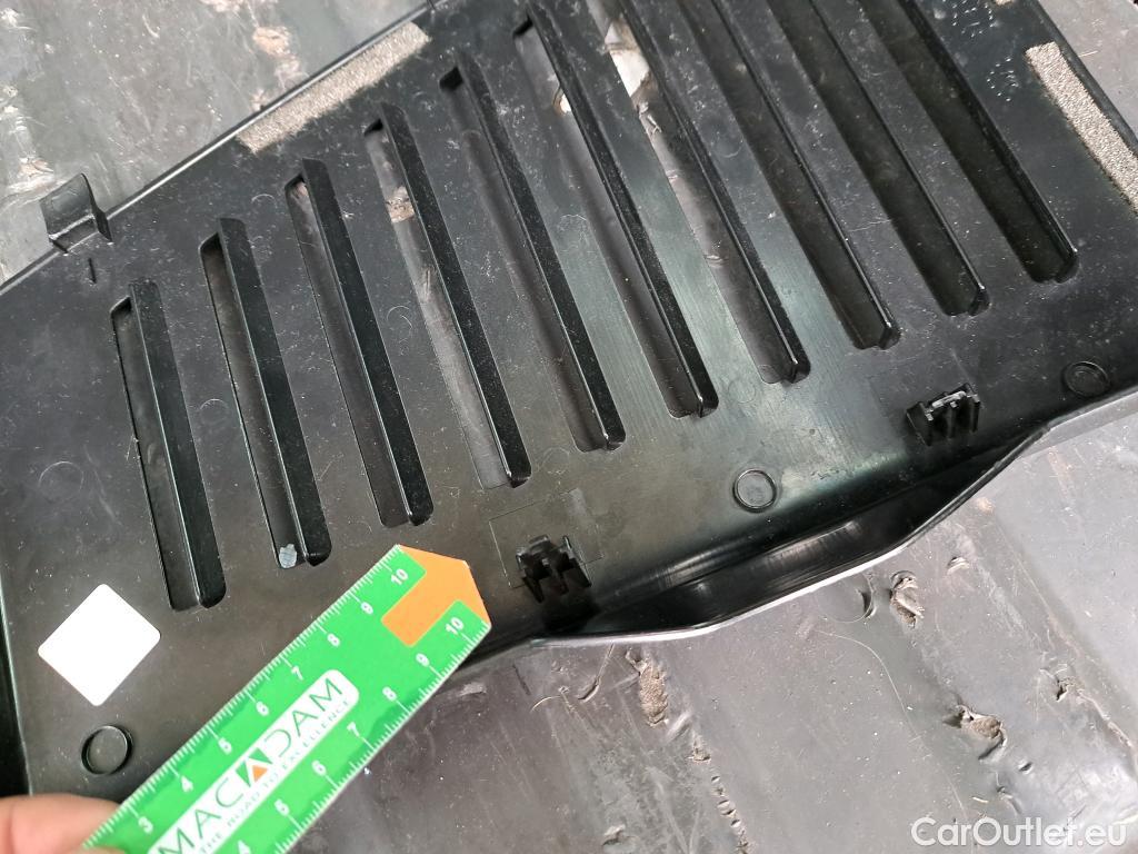  Peugeot  Boxer PEUGEOT  / 2014 / 4P / combi Combi 5/9 Pl 330 L1H1 BlueHDi 88KW (120) #47