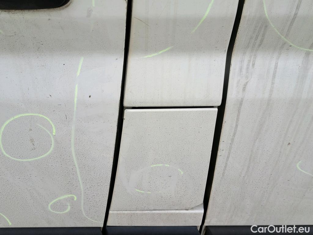  Peugeot  Boxer PEUGEOT  / 2014 / 4P / combi Combi 5/9 Pl 330 L1H1 BlueHDi 88KW (120) #51