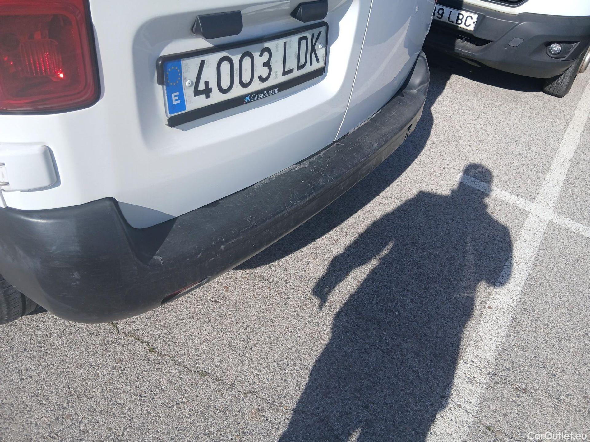  Peugeot  Expert PEUGEOT  / 2016 / 4P / furgón Furgón Pro 2.0 BlueHDi 120 S&S Standard (CX) #28