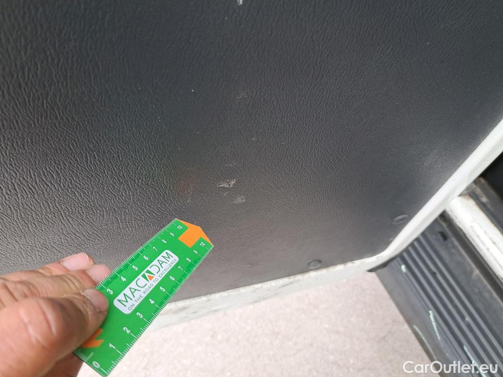  Peugeot  Boxer PEUGEOT  / 2014 / 4P / combi Combi 5/9 Pl 330 L1H1 BlueHDi 88KW (120) #41