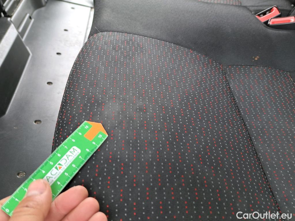  Peugeot  Boxer PEUGEOT  / 2014 / 4P / combi Combi 5/9 Pl 330 L1H1 BlueHDi 88KW (120) #37