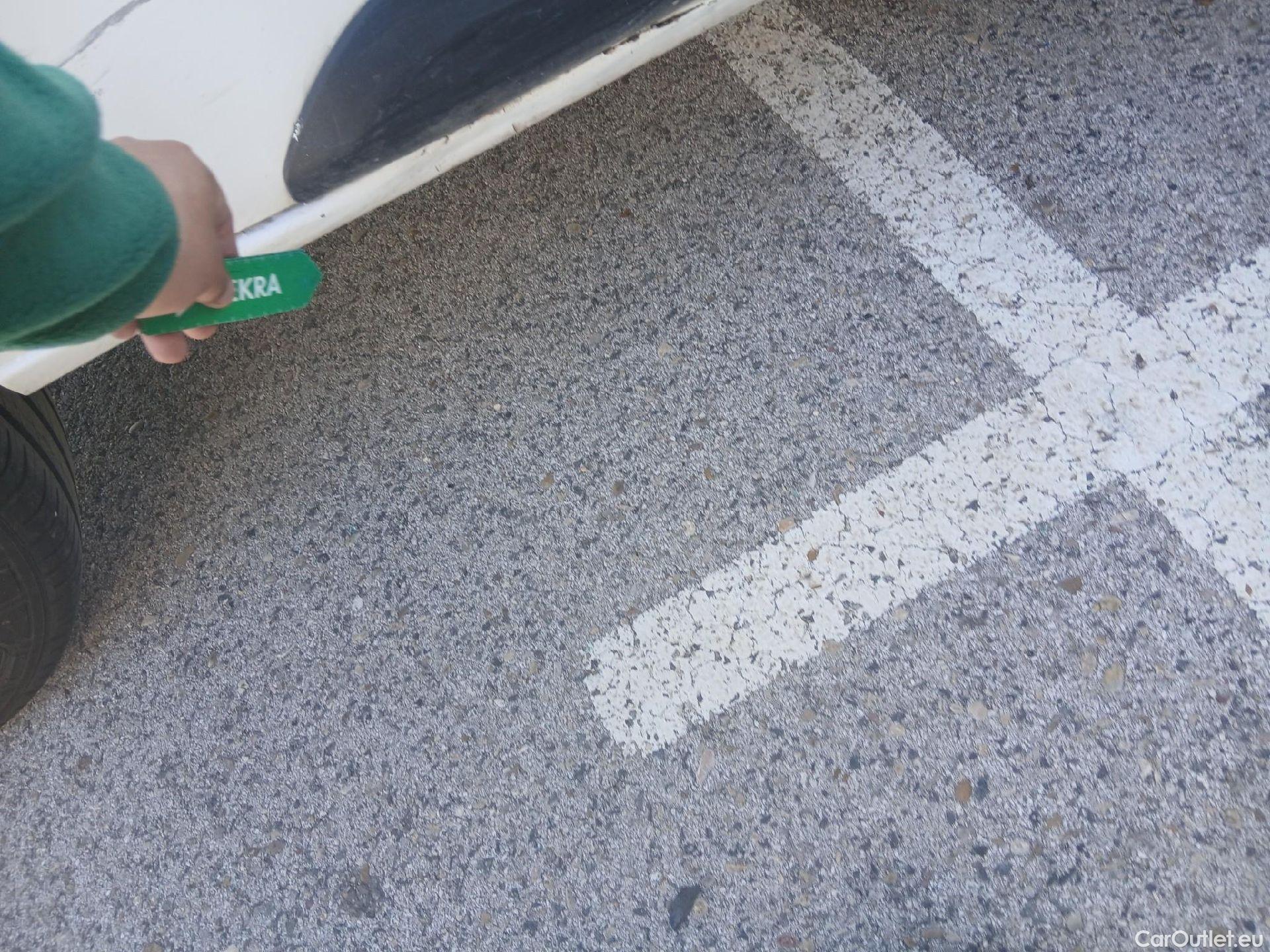  Peugeot  Expert PEUGEOT  / 2016 / 4P / furgón Furgón Pro 2.0 BlueHDi 120 S&S Standard (CX) #40