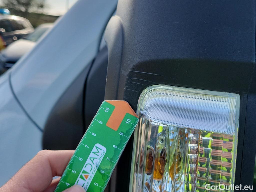  Peugeot  Boxer PEUGEOT  / 2014 / 4P / furgón 333 L2 H2 BHDI 88kW (120CV) S&S 6 V. M #37