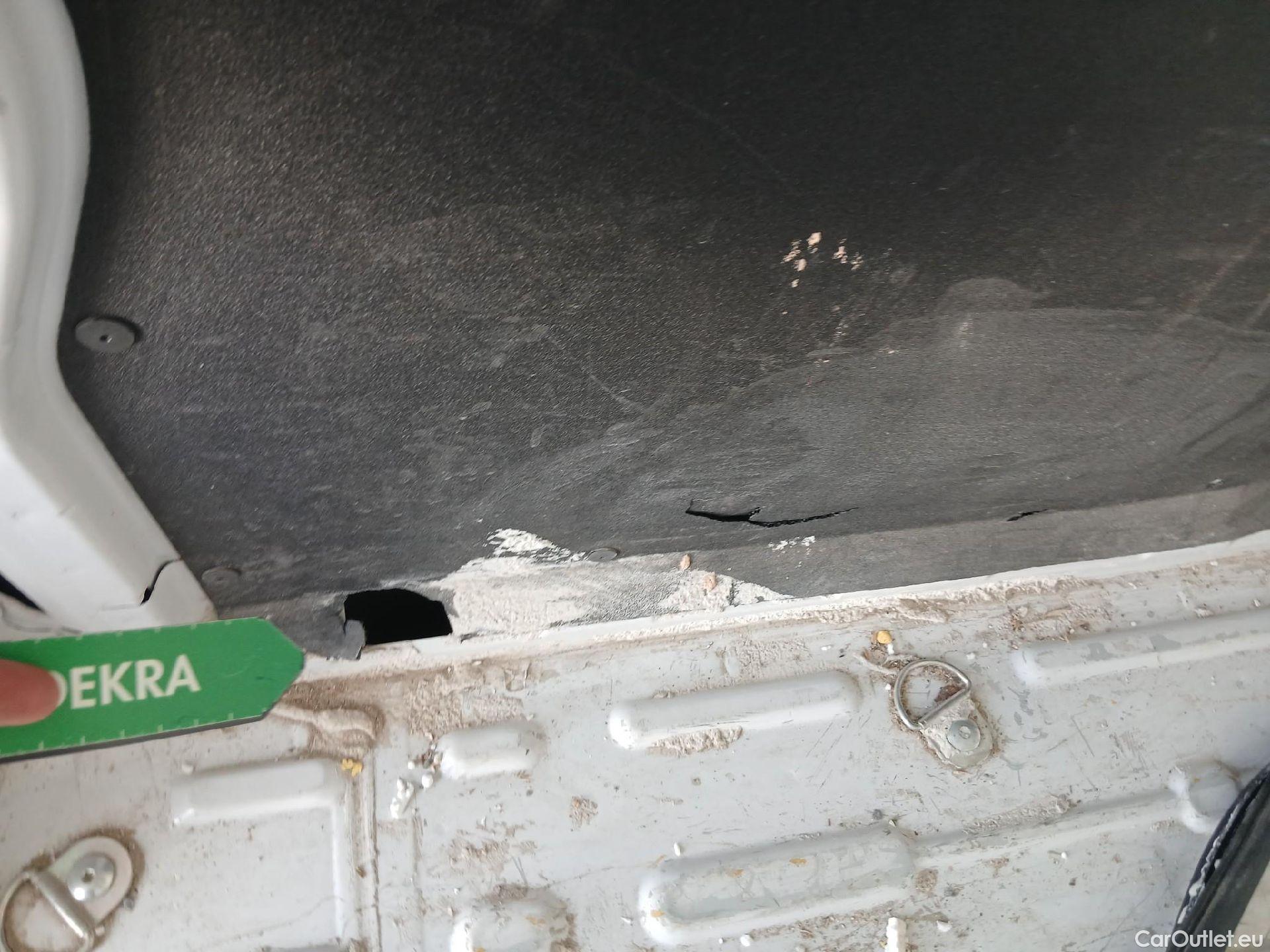  Opel  Movano OPEL  / 2021 / 4P / furgón Furgón Base L1H1 3.5T 2.2 BlueHDi 88kW #7