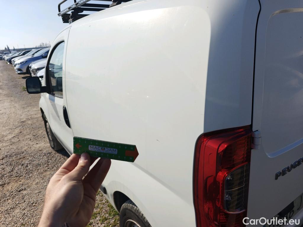  Peugeot  Bipper PEUGEOT  VU 4p 1G furgón derivado de 1.3 HDi 80cv #10